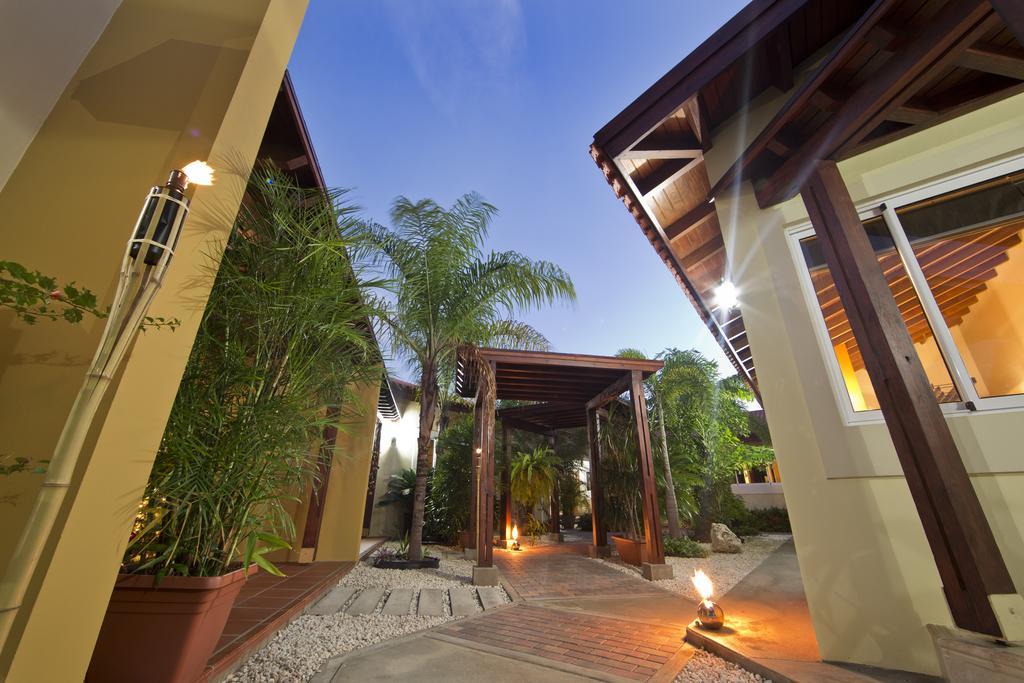 Costa Esmeralda Village Palm Beach Exterior foto